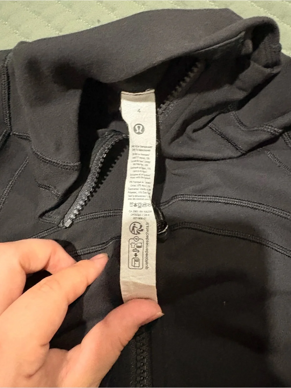 lululemon athletica streamlined black